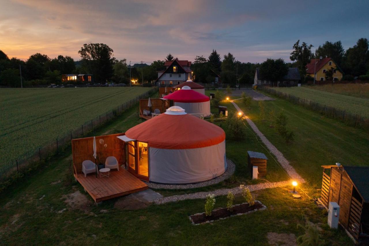 Izera Glamping Adults - Luksusowe Jurty&Spa Gajowka  ภายนอก รูปภาพ