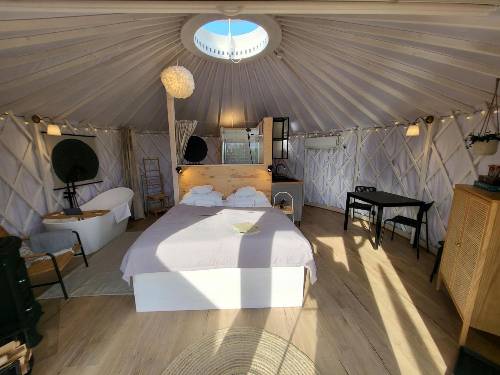 Izera Glamping Adults - Luksusowe Jurty&Spa Gajowka  ภายนอก รูปภาพ